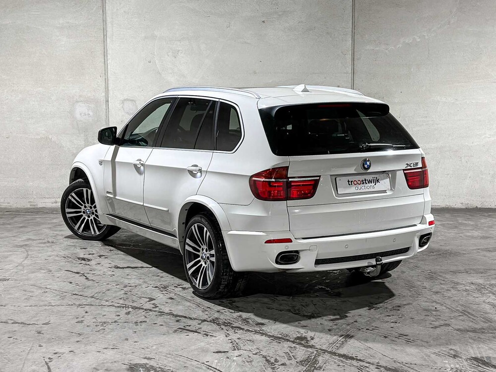 BMW X5 xDrive40d M-Sport High Executive 306pk 2012, 3-ZLR-46