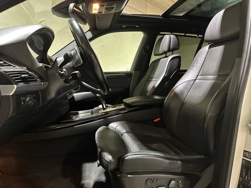 BMW X5 xDrive40d M-Sport High Executive 306pk 2012, 3-ZLR-46