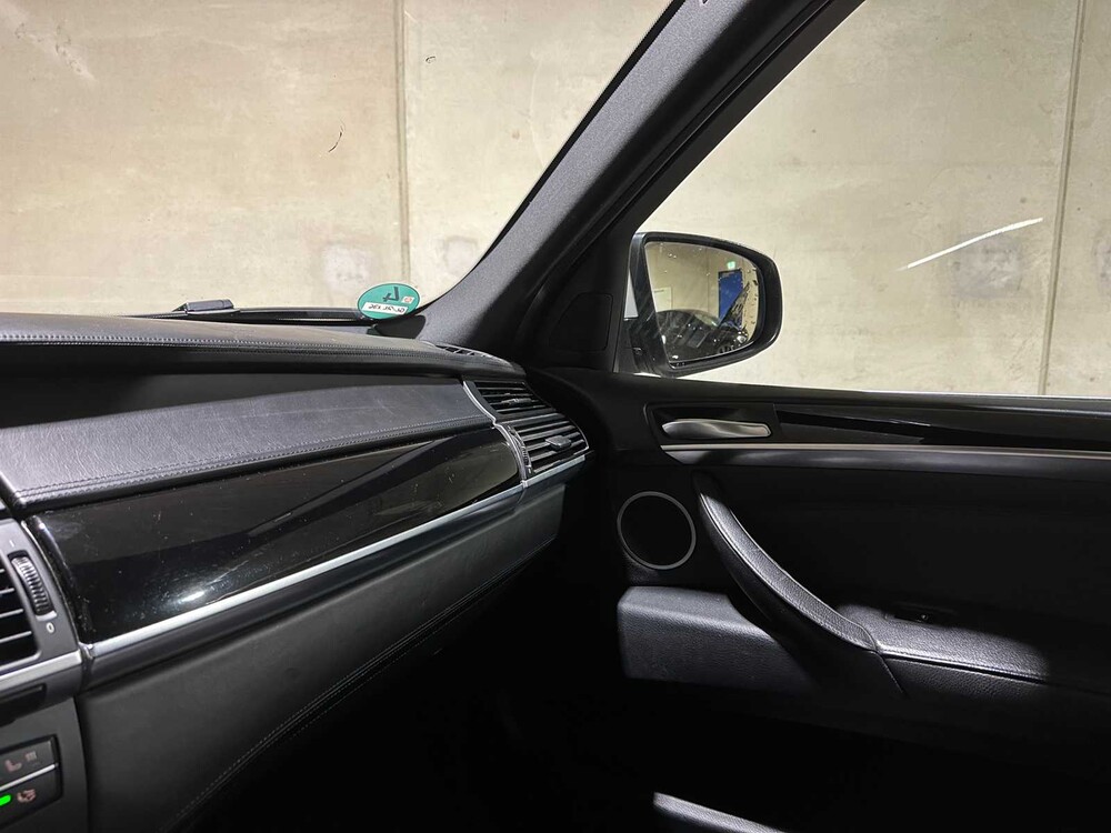 BMW X5 xDrive40d M-Sport High Executive 306pk 2012, 3-ZLR-46