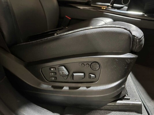 BMW X5 xDrive40d M-Sport High Executive 306pk 2012, 3-ZLR-46