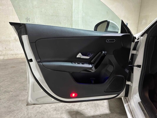 Mercedes-Benz CLA180 Premium 136pk 2020 CLA-klasse Shooting Brake, T-731-ZZ