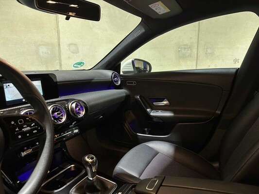 Mercedes-Benz CLA180 Premium 136hp 2020 CLA-class Shooting Brake, T-731-ZZ