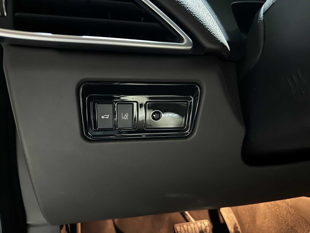 Jaguar F-PACE 2.0 Portfolio AWD 20d 179PS 2017, NL-229-D