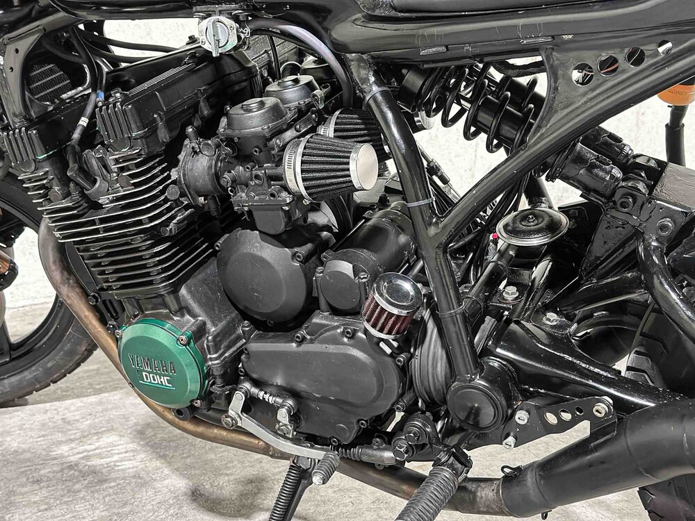 Yamaha XJ900 Cafe Racer 891cc 1995, MV-68-HS
