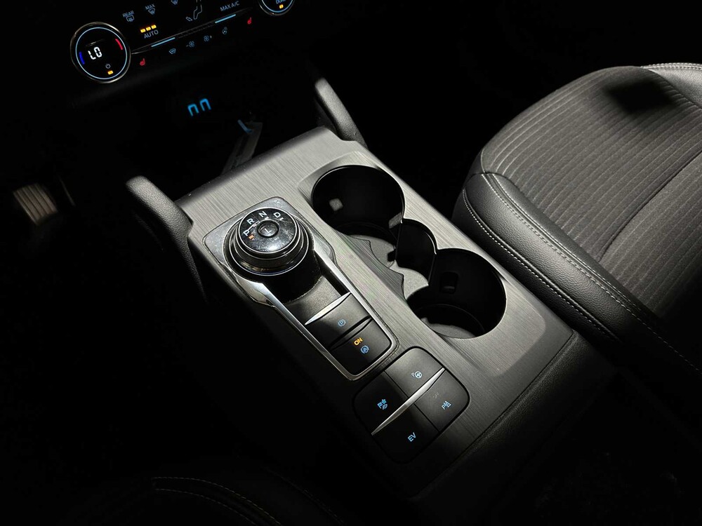 Ford Kuga 2.5 PHEV Titanium X 152PS 2021, L-036-HP