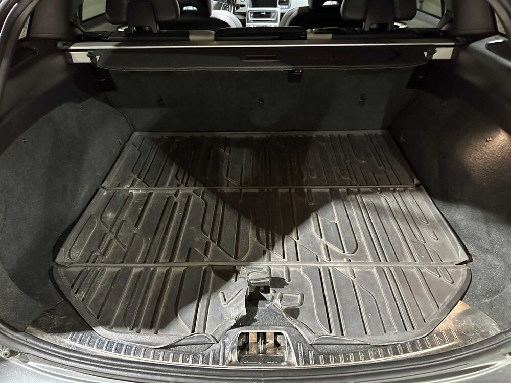 Volvo V60 Cross Country 2.0 D4 Summum 191hp 2015, HF-783-B