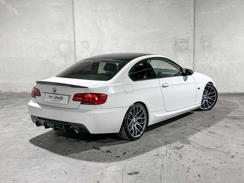 BMW 335i Executive M-Sport 306PS 2007 3er Coupé, RJ-584-B (Schaltgetriebe)