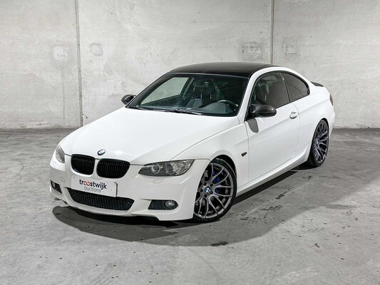 BMW 335i Executive M-Sport 306pk 2007 3-serie Coupé, RJ-584-B (Handgeschakeld)