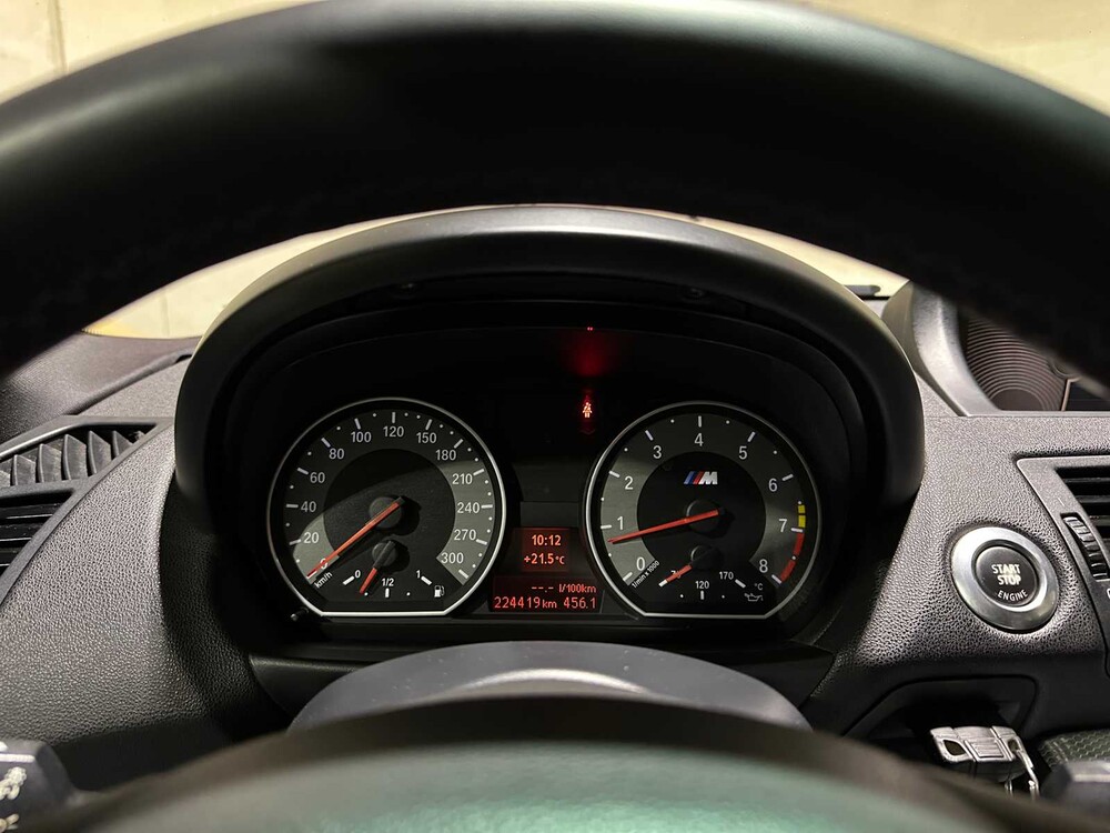 BMW 130i 3.0 M-Sport E87 265pk 2006 1-serie 5-Deurs, 18-TB-KR Youngtimer