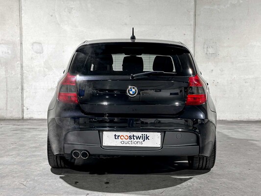 BMW 130i 3.0 M-Sport E87 265pk 2006 1-serie 5-Deurs, 18-TB-KR Youngtimer