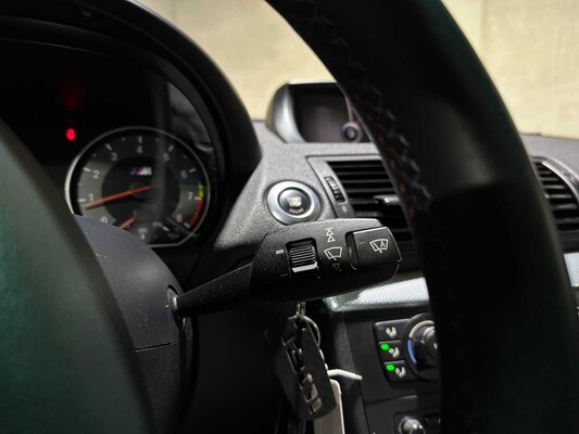 BMW 130i 3.0 M-Sport E87 265pk 2006 1-serie 5-Deurs, 18-TB-KR Youngtimer