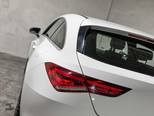 Mercedes-Benz CLA180 Premium 136pk 2020 CLA-klasse Shooting Brake, T-731-ZZ