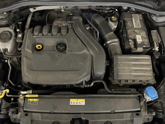 SEAT Leon Sportstourer 1.5 TSI FR Launch Edition 150pk 2021, K-051-PP