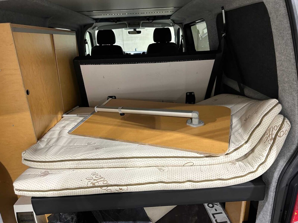 Volkswagen Transporter T6 Camper 2.0 4P -Zelfbouw- 140pk 2016 (Automaat), S-456-LJ