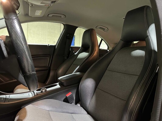 Mercedes-Benz C180 CDI Lease Edition 109pk 2015 CLA-klasse, GR-643-N