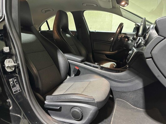 Mercedes-Benz C180 CDI Lease Edition 109pk 2015 CLA-klasse, GR-643-N