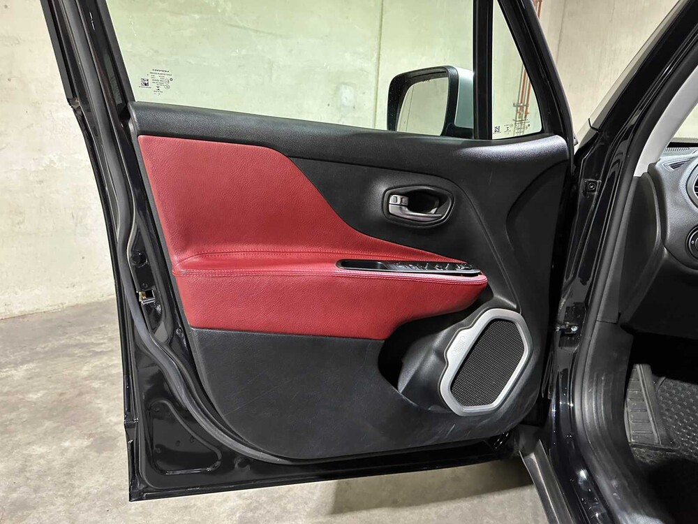 Jeep Renegade 1.4 MultiAir Limited 140pk 2017, NN-057-P