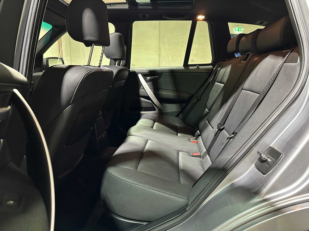 BMW X3 2.5si Executive M-Sport 218pk 2007, T-942-JB Youngtimer