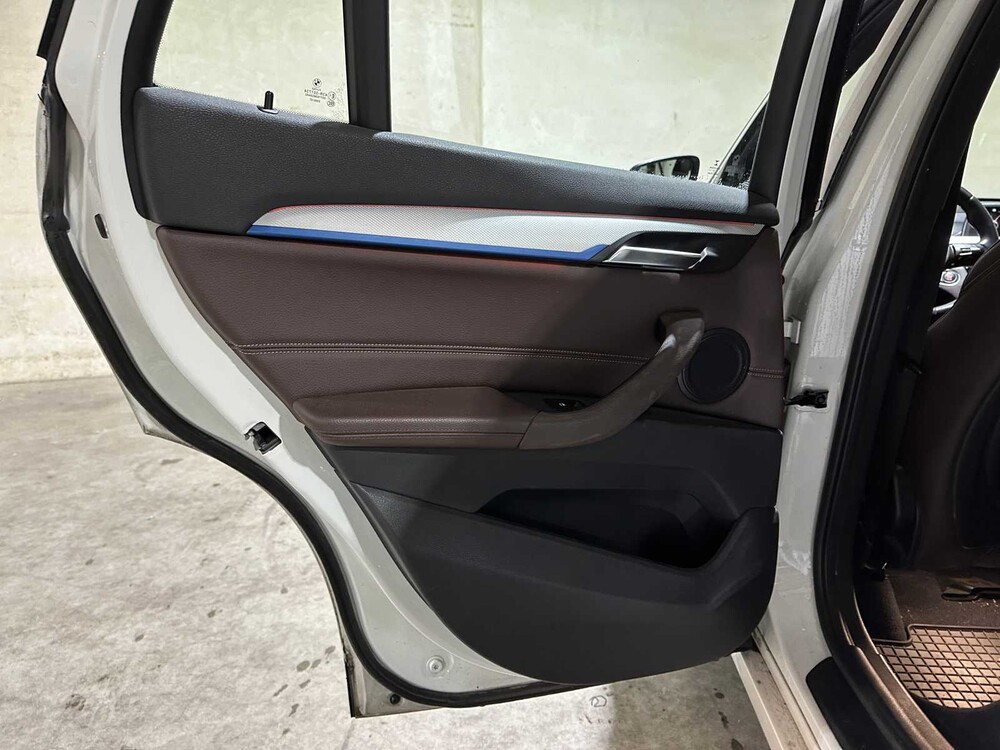 BMW X1 xDrive25i M-Sport 231pk 2016, L-386-RH