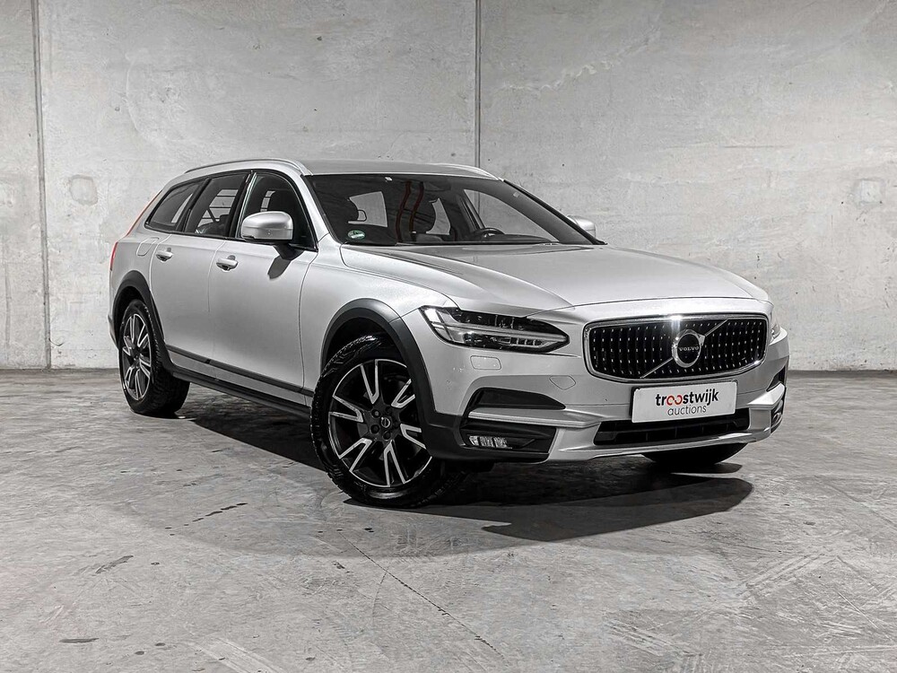 Volvo V90 Cross Country 2.0 T5 Pro 254 PS 2018, TT-858-K