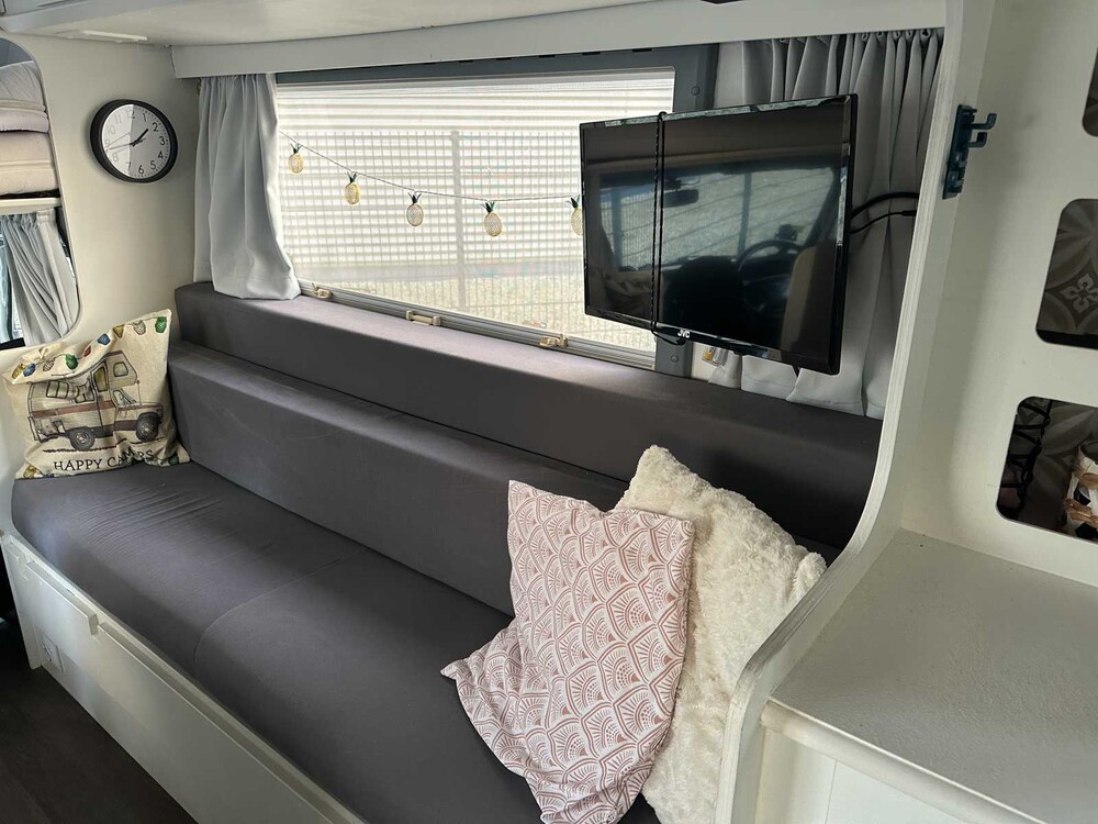 Ford Transit 150 L Camper 88 PS 1994, VH-SF-42 Youngtimer