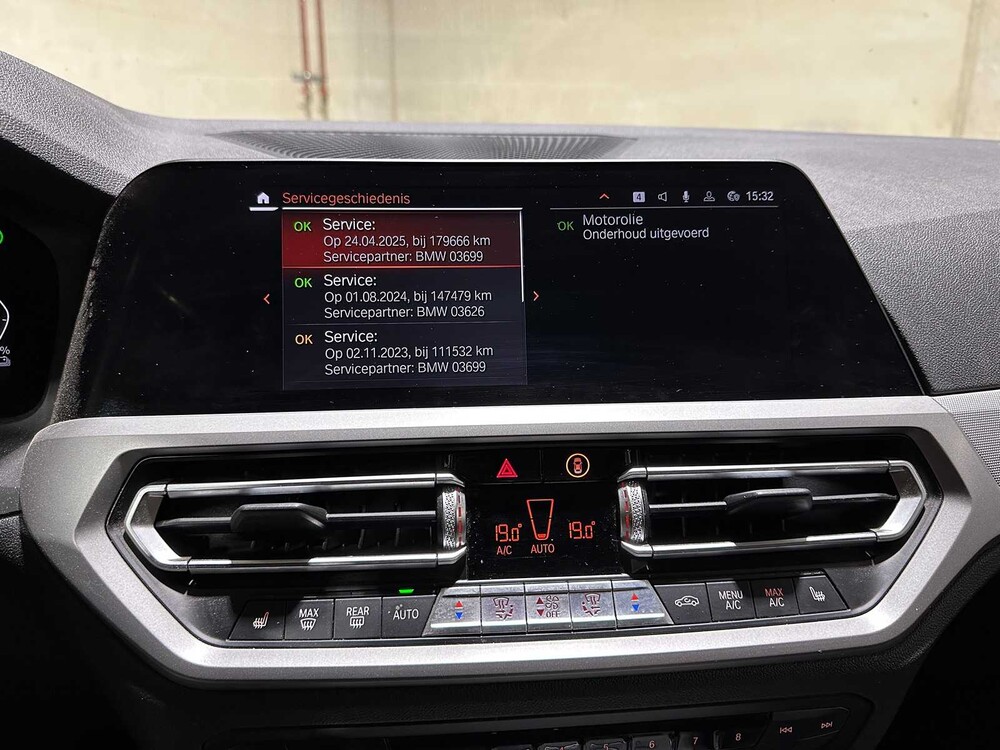 BMW 330e Touring G21 292 PS 2021 (Original-NL + 1. Besitzer), K-451-VL