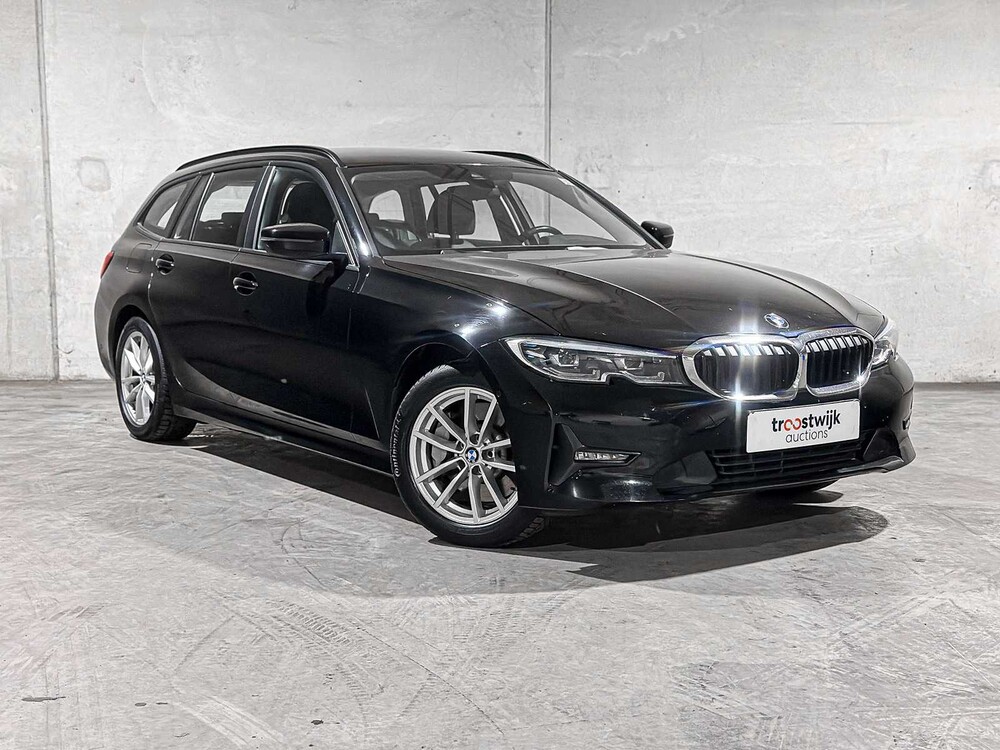 BMW 330e Touring G21 292 PS 2021 (Original-NL + 1. Besitzer), K-451-VL