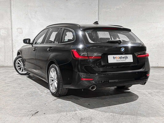 BMW 330e Touring G21 292 PS 2021 (Original-NL + 1. Besitzer), K-451-VL