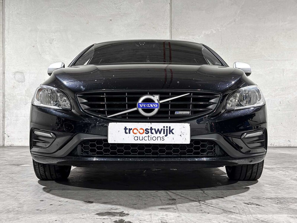 Volvo V60 1,6 T3 R-Design 150 PS 2015, 5-ZTK-58