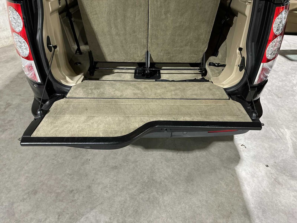 Land Rover Discovery 3.0 SDV6 HSE 7-Sitzer 245 PS 2011, 74-PDS-1