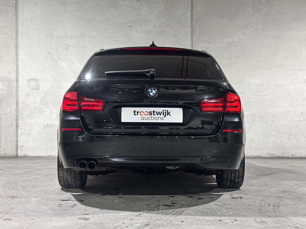 BMW 523i Touring High Executive 204 PS 2010 5er F11, L-790-VL