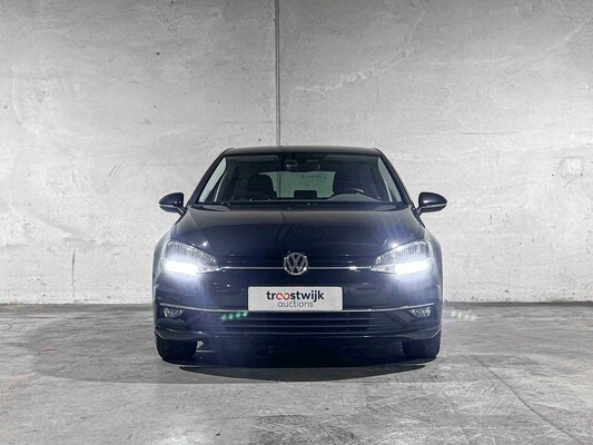 Volkswagen Golf 1.0 TSI Comfortline Business 116 PS 2019, ZL-832-K