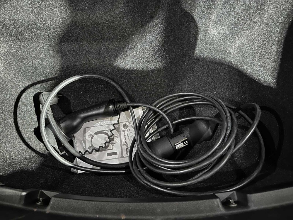 Polestar 2 Long Range Dual Motor Launch Edition 78 kWh (Original-NL + 1. Eigentümer), J-984-SK