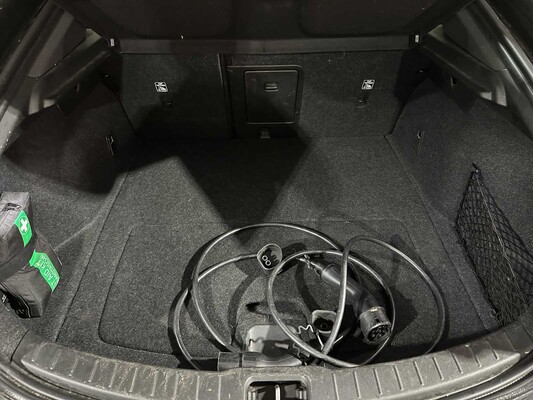 Polestar 2 Long Range Dual Motor Launch Edition 78 kWh (Original-NL + 1. Eigentümer), J-984-SK