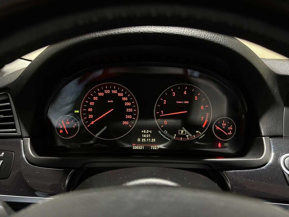 BMW 523i Touring High Executive 204 PS 2010 5er, 3-ZKF-44