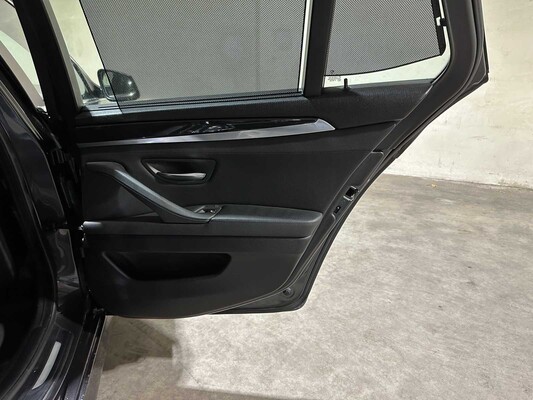 BMW 523i Touring High Executive 204 PS 2010 5er, 3-ZKF-44
