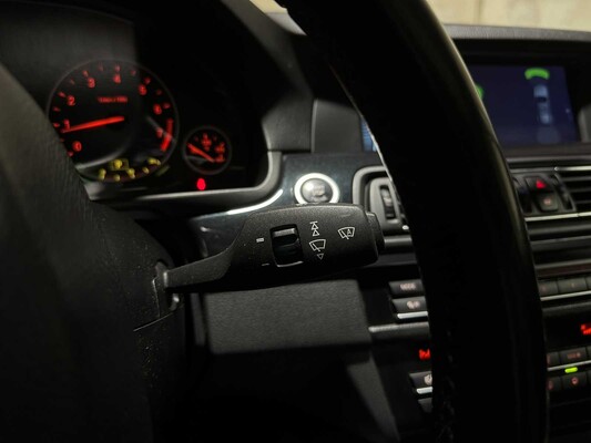 BMW 523i Touring High Executive 204 PS 2010 5er, 3-ZKF-44