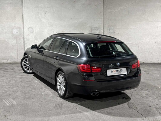 BMW 523i Touring High Executive 204 PS 2010 5er, 3-ZKF-44