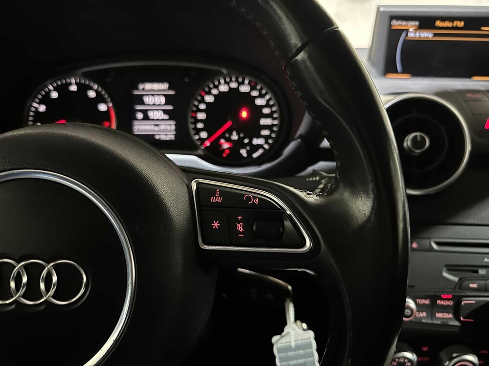 Audi A1 1.4 TFSI Ambition Pro Line Business S-Line 122pk 2010, K-088-RN