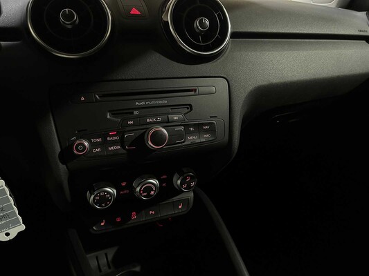 Audi A1 1.4 TFSI Ambition Pro Line Business S-Line 122pk 2010, K-088-RN