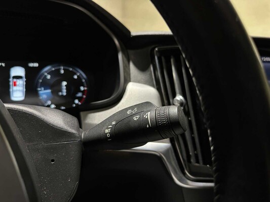 Volvo S90 2.0 D4 Inscription 190pk 2016, H-594-BN