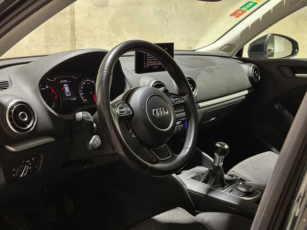 Audi A3 Sportback 1.4 TFSI Ambition Pro Line 122 PS 2013 (Original-NL), 2-KFL-88