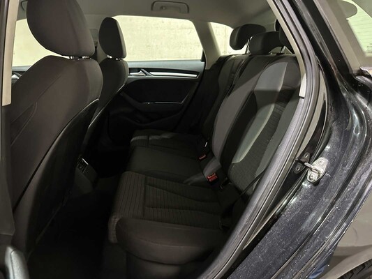 Audi A3 Sportback 1.4 TFSI Ambition Pro Line 122 PS 2013 (Original-NL), 2-KFL-88