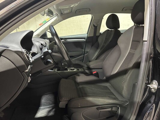 Audi A3 Sportback 1.4 TFSI Ambition Pro Line 122 PS 2013 (Original-NL), 2-KFL-88