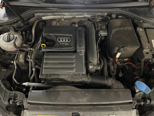 Audi A3 Sportback 1.4 TFSI Ambition Pro Line 122 PS 2013 (Original-NL), 2-KFL-88
