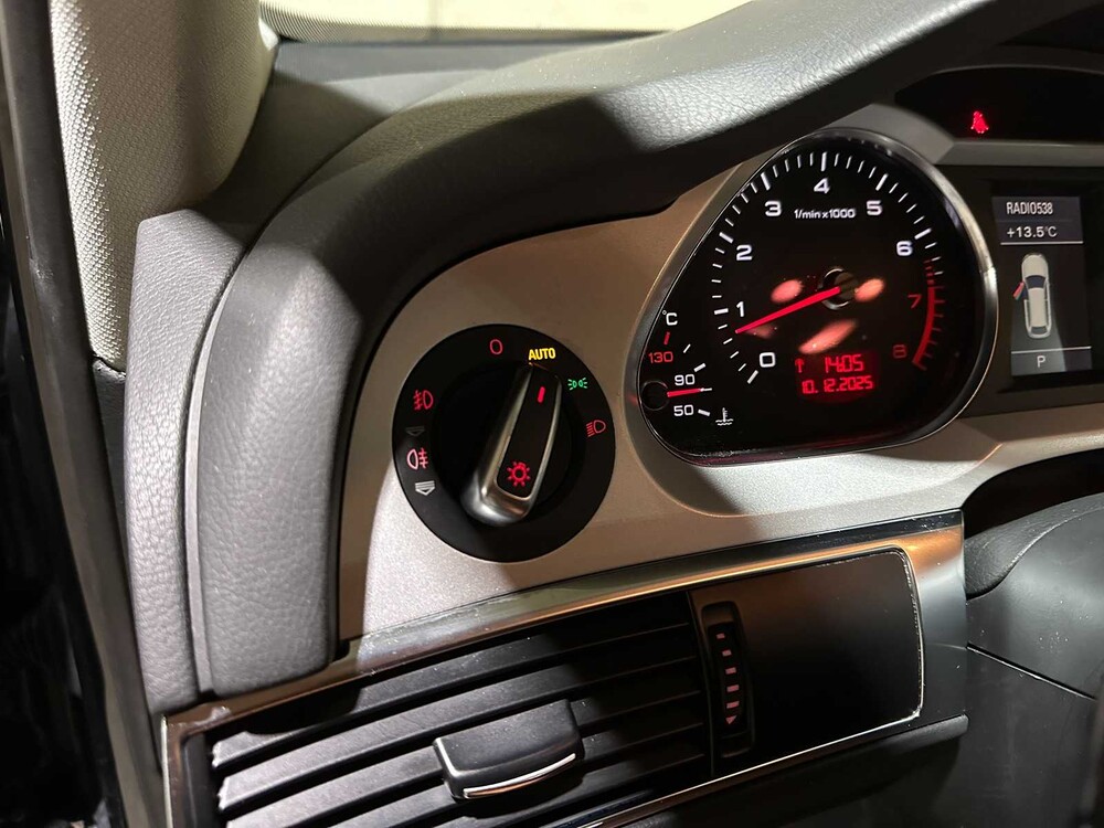 Audi A6 Avant 2.8 FSI Advance 190PK 2011, 81-PPB-2