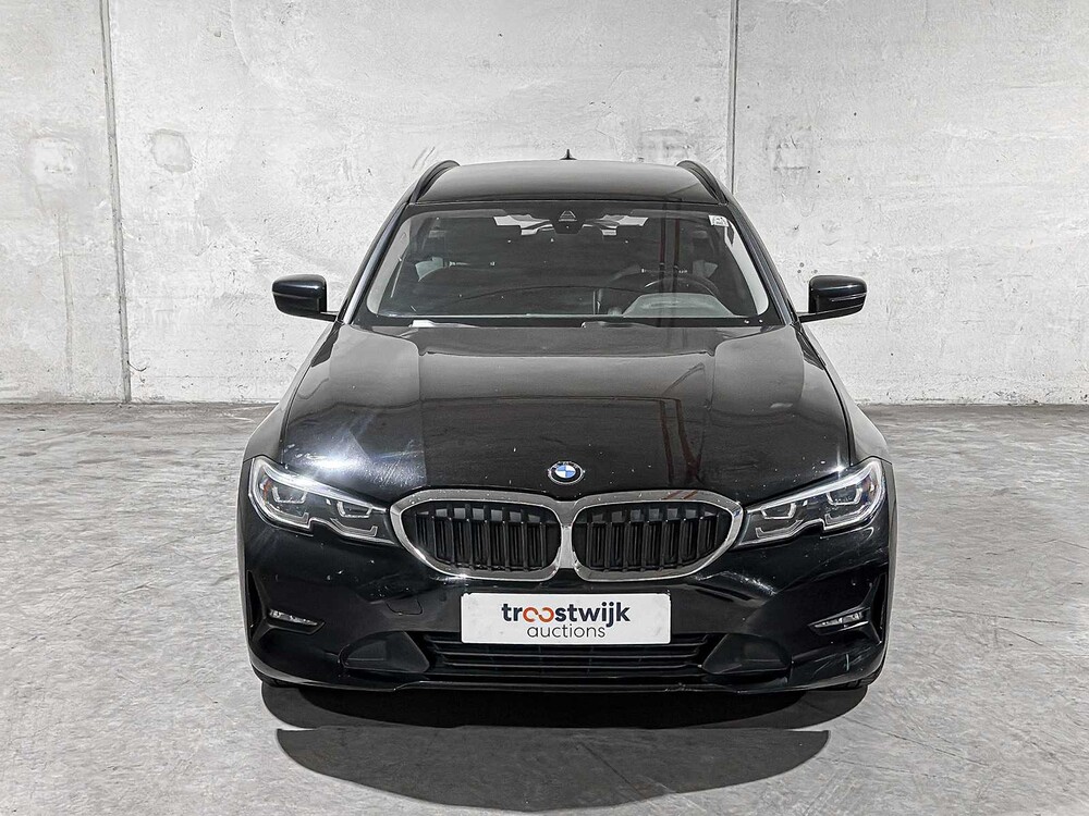 BMW 330e Touring G21 292pk 2021 (Origineel-NL + 1e Eigenaar), K-451-VL