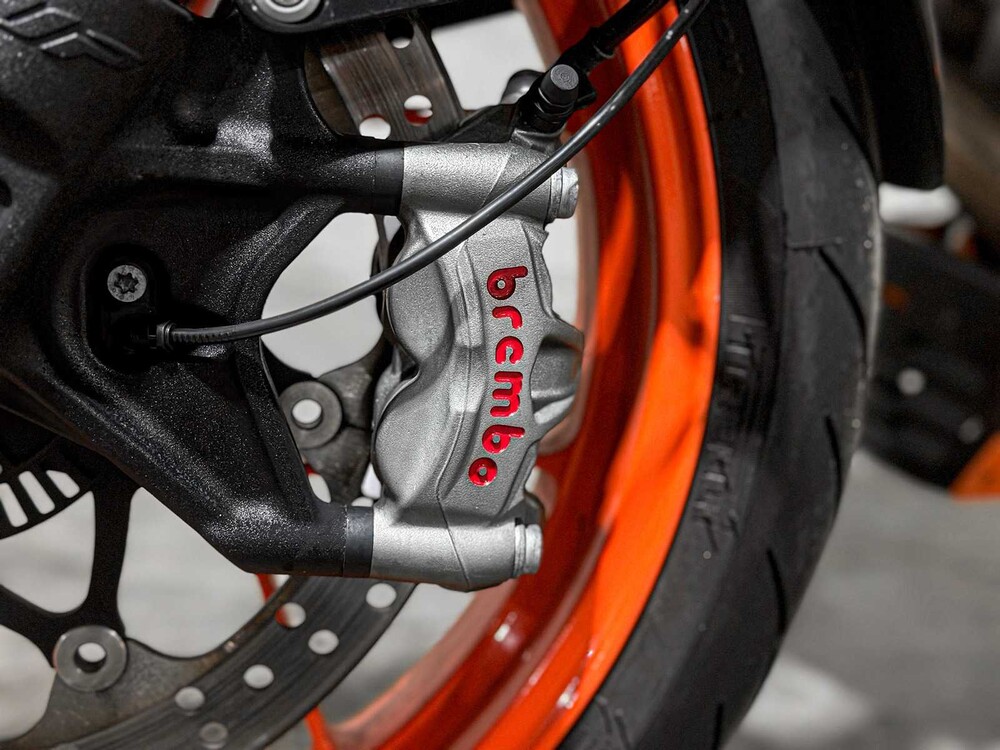 KTM 690 Duke R ABS 693cc 2017 -AKRAPOVIC-, 49-MV-LZ