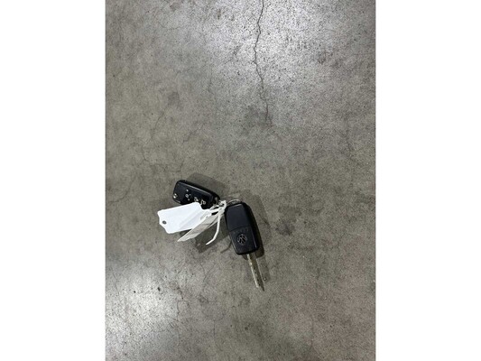 Volkswagen Transporter T6 Camper 2.0 4P -Zelfbouw- 140pk 2016 (Automaat), S-456-LJ