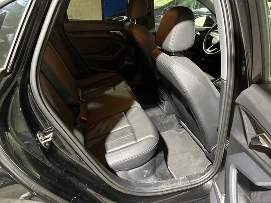 Audi A3 Limousine 30 TFSI S Edition 110pk 2021, Z-259-RT